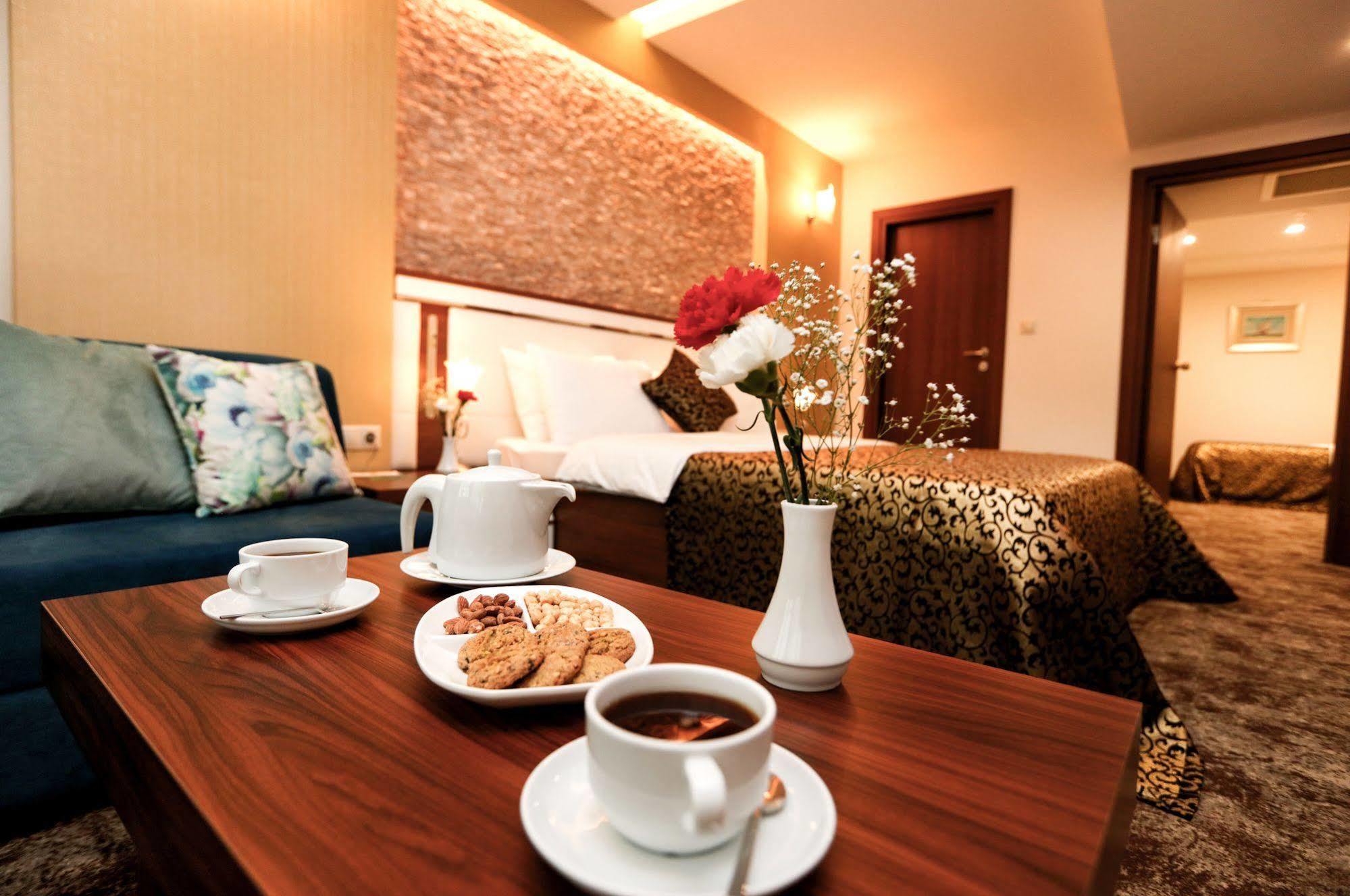 Ts Gold Otel Trabzon Exteriör bild