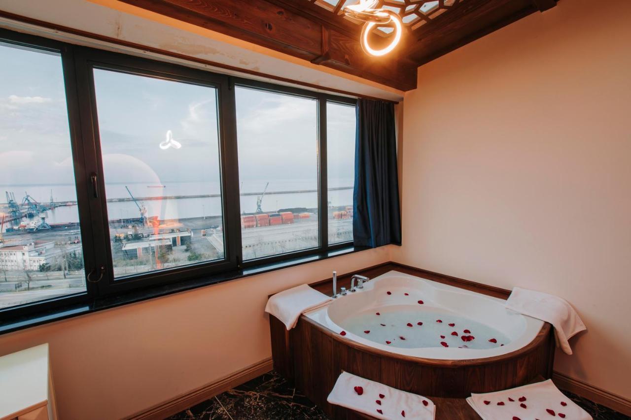 Ts Gold Otel Trabzon Exteriör bild