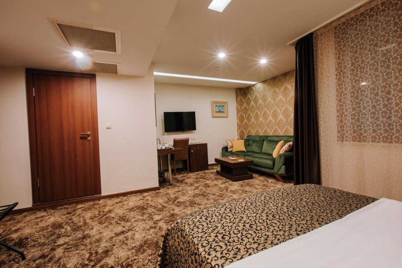 Ts Gold Otel Trabzon Exteriör bild